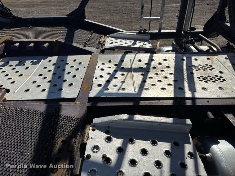 image for item EG2506 1999 Peterbilt 377 car carrier truck with car carrier trailer