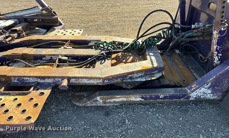 image for item EG2506 1999 Peterbilt 377 car carrier truck with car carrier trailer