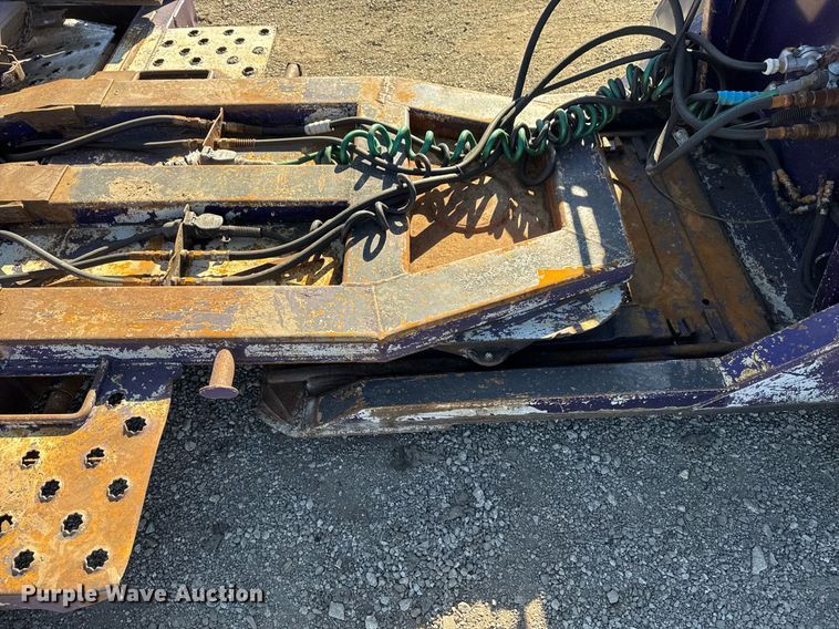 image for item EG2506 1999 Peterbilt 377 car carrier truck with car carrier trailer