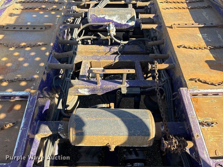 image for item EG2506 1999 Peterbilt 377 car carrier truck with car carrier trailer