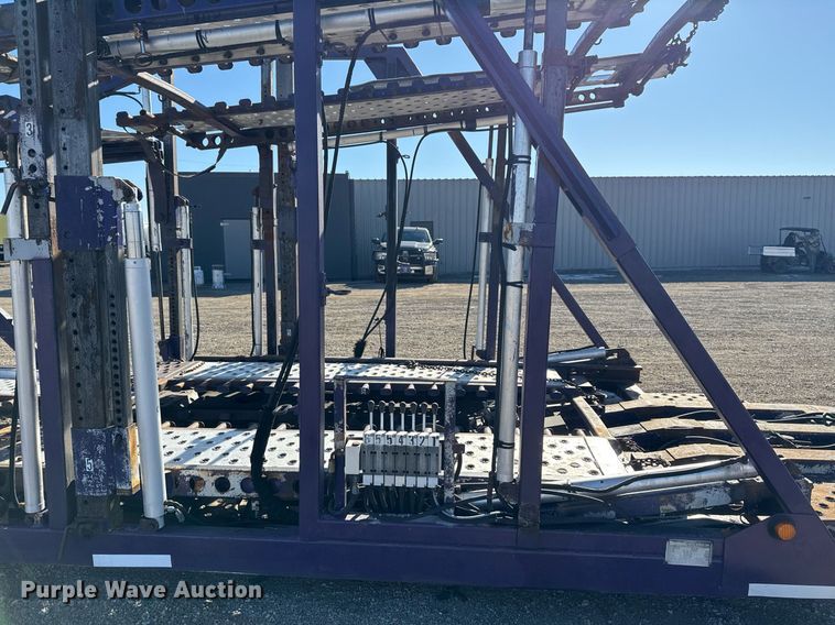 image for item EG2506 1999 Peterbilt 377 car carrier truck with car carrier trailer