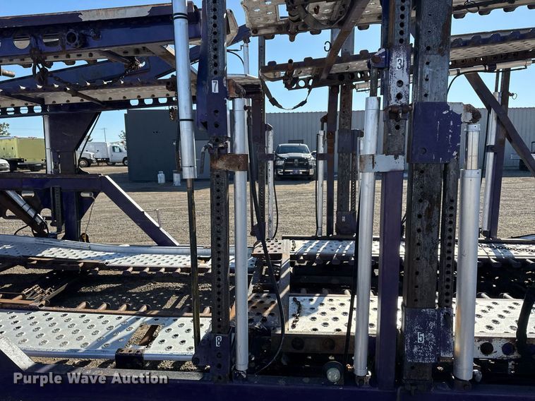 image for item EG2506 1999 Peterbilt 377 car carrier truck with car carrier trailer