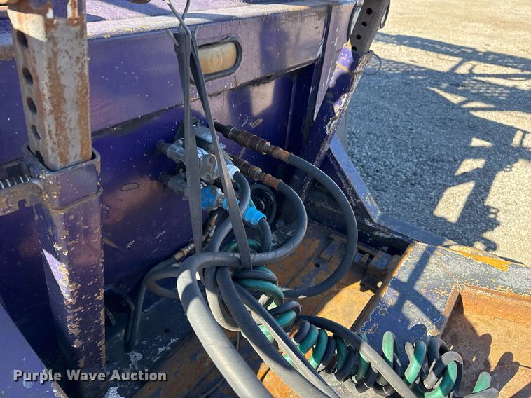 image for item EG2506 1999 Peterbilt 377 car carrier truck with car carrier trailer