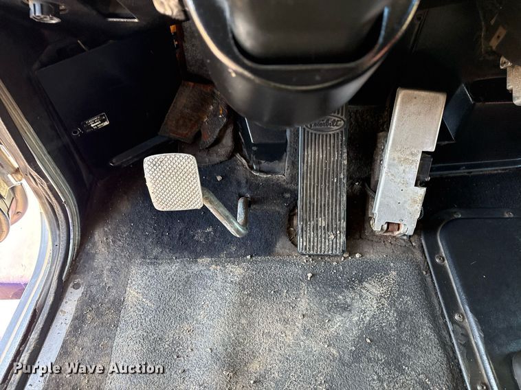 image for item EG2506 1999 Peterbilt 377 car carrier truck with car carrier trailer