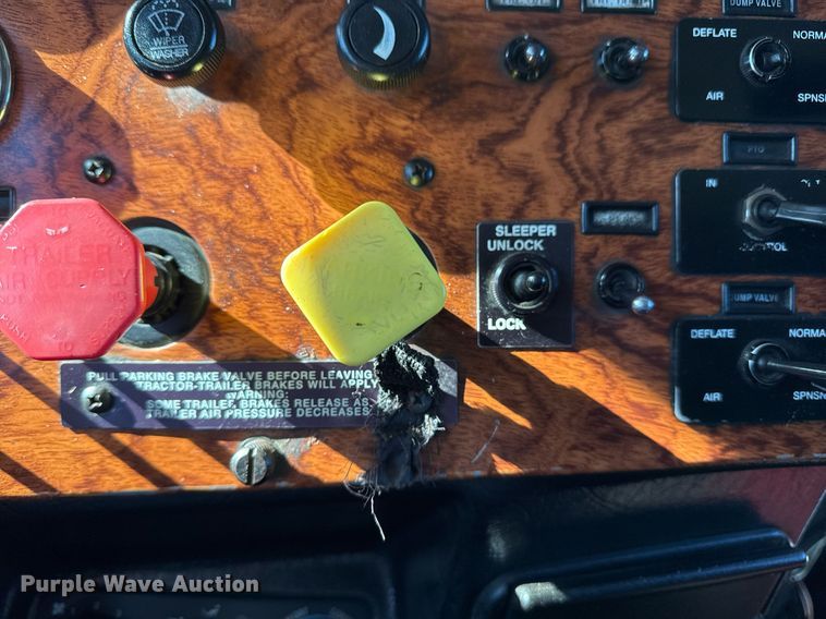 image for item EG2506 1999 Peterbilt 377 car carrier truck with car carrier trailer