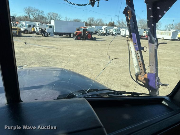 image for item EG2506 1999 Peterbilt 377 car carrier truck with car carrier trailer