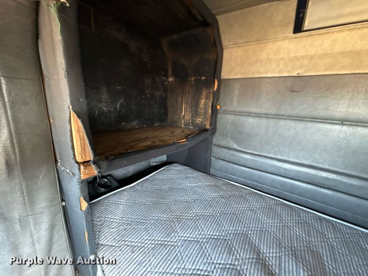 image for item EG2506 1999 Peterbilt 377 car carrier truck with car carrier trailer