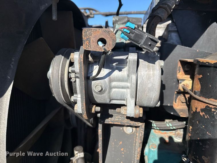 image for item EG2506 1999 Peterbilt 377 car carrier truck with car carrier trailer