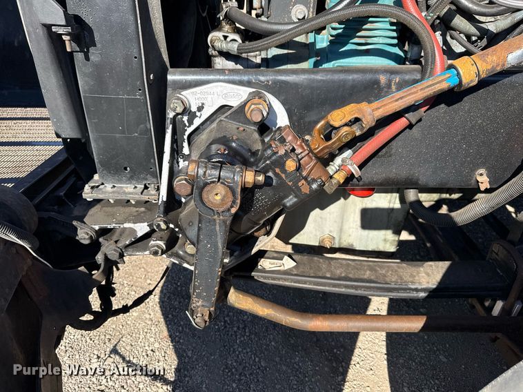 image for item EG2506 1999 Peterbilt 377 car carrier truck with car carrier trailer