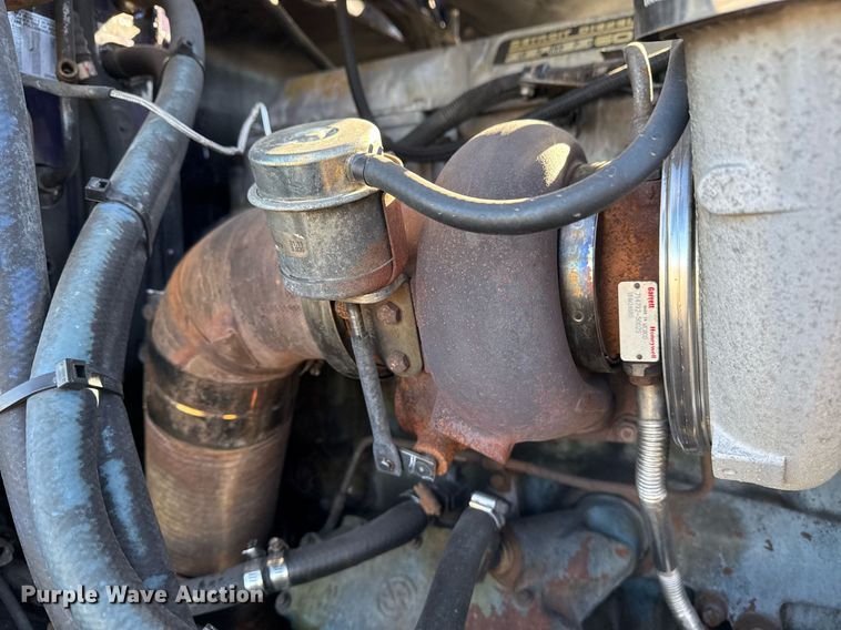 image for item EG2506 1999 Peterbilt 377 car carrier truck with car carrier trailer