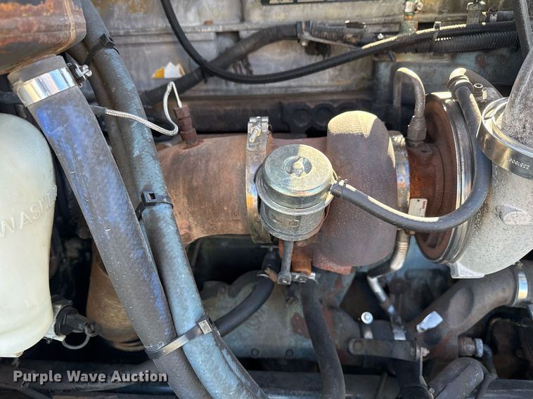 image for item EG2506 1999 Peterbilt 377 car carrier truck with car carrier trailer