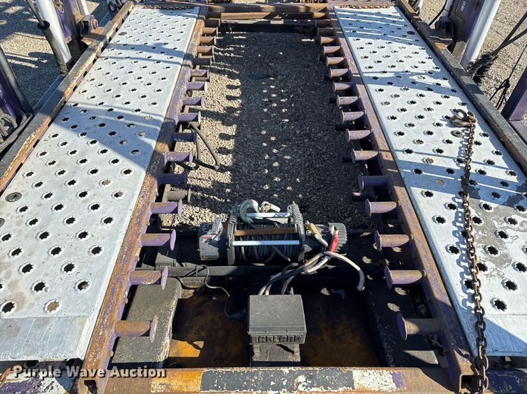 image for item EG2506 1999 Peterbilt 377 car carrier truck with car carrier trailer