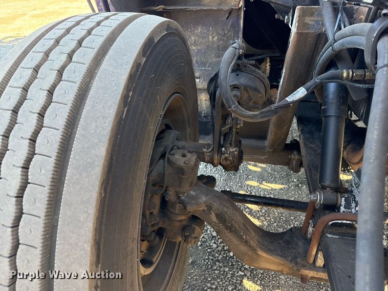 image for item EG2506 1999 Peterbilt 377 car carrier truck with car carrier trailer