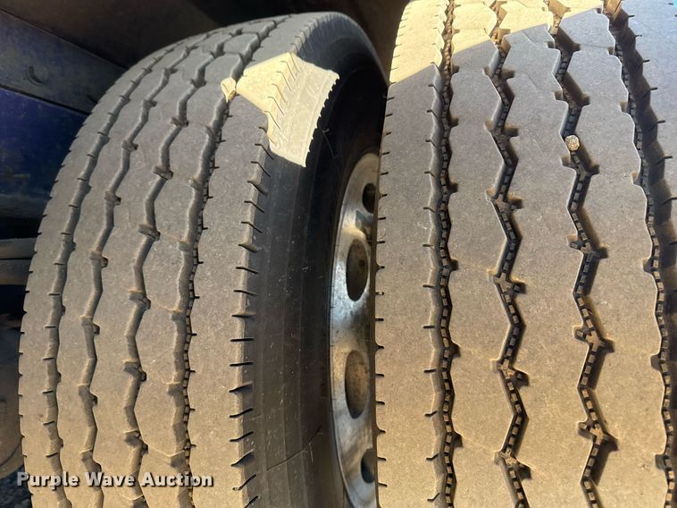 image for item EG2506 1999 Peterbilt 377 car carrier truck with car carrier trailer