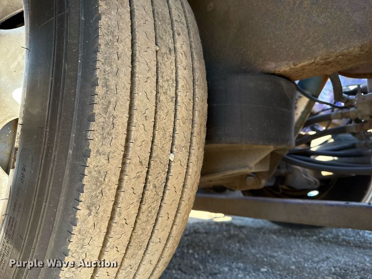 image for item EG2506 1999 Peterbilt 377 car carrier truck with car carrier trailer