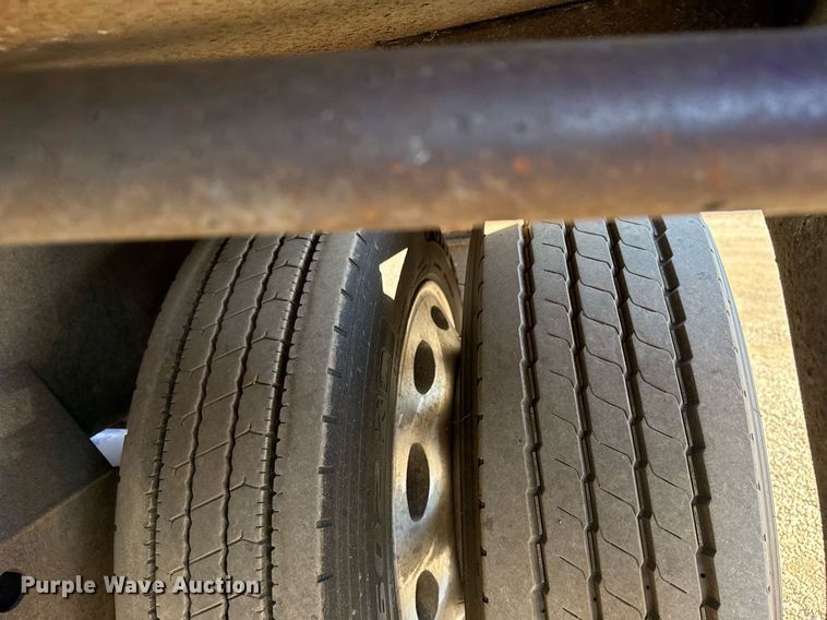 image for item EG2506 1999 Peterbilt 377 car carrier truck with car carrier trailer