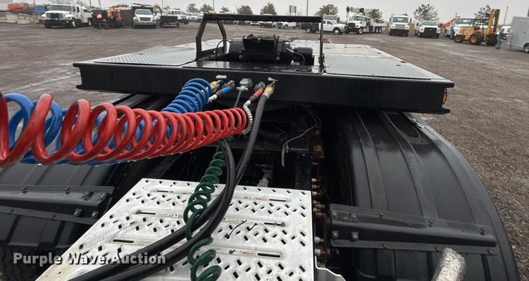 image for item EG2509 2018 X-L Specialized XL 80 PT drop deck hydraulic tail equipment trailer