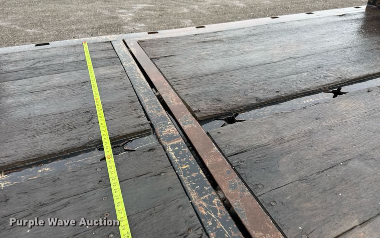 image for item EG2509 2018 X-L Specialized XL 80 PT drop deck hydraulic tail equipment trailer