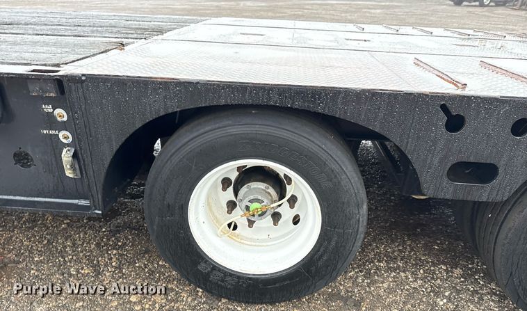 image for item EG2509 2018 X-L Specialized XL 80 PT drop deck hydraulic tail equipment trailer