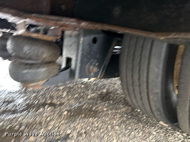 image for item EG2509 2018 X-L Specialized XL 80 PT drop deck hydraulic tail equipment trailer