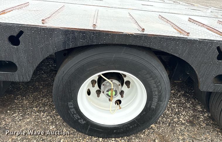 image for item EG2509 2018 X-L Specialized XL 80 PT drop deck hydraulic tail equipment trailer