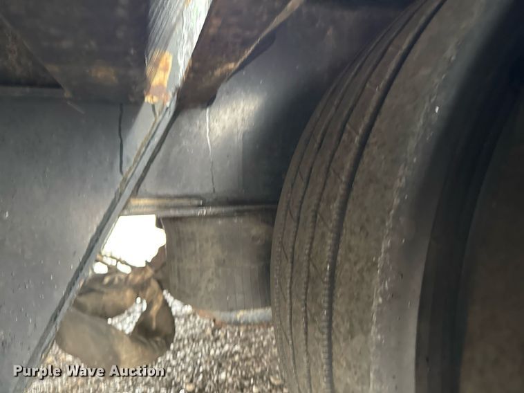 image for item EG2509 2018 X-L Specialized XL 80 PT drop deck hydraulic tail equipment trailer