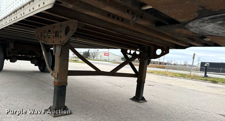 image for item EG7018 2004 Wabash DVDBHPC dry van trailer