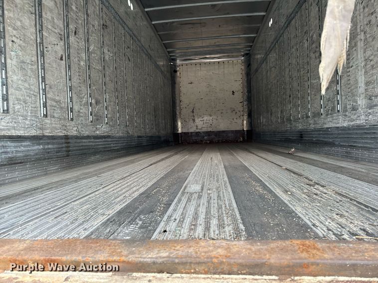 image for item EG7018 2004 Wabash DVDBHPC dry van trailer