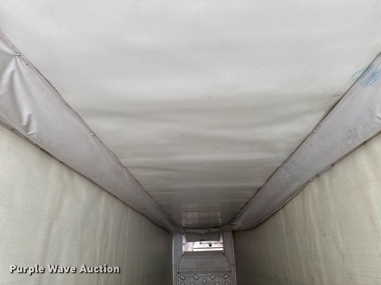 image for item EG7165 2009 Utility trailer 3000R refrigerated van trailer