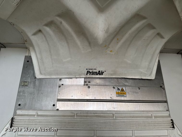 image for item EG7165 2009 Utility trailer 3000R refrigerated van trailer