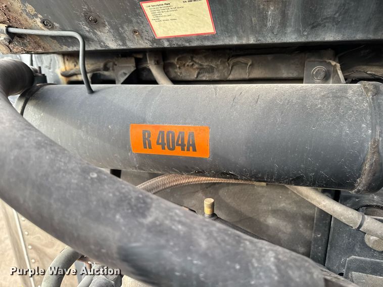 image for item EG7165 2009 Utility trailer 3000R refrigerated van trailer