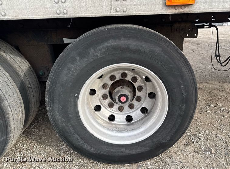 image for item EG7165 2009 Utility trailer 3000R refrigerated van trailer