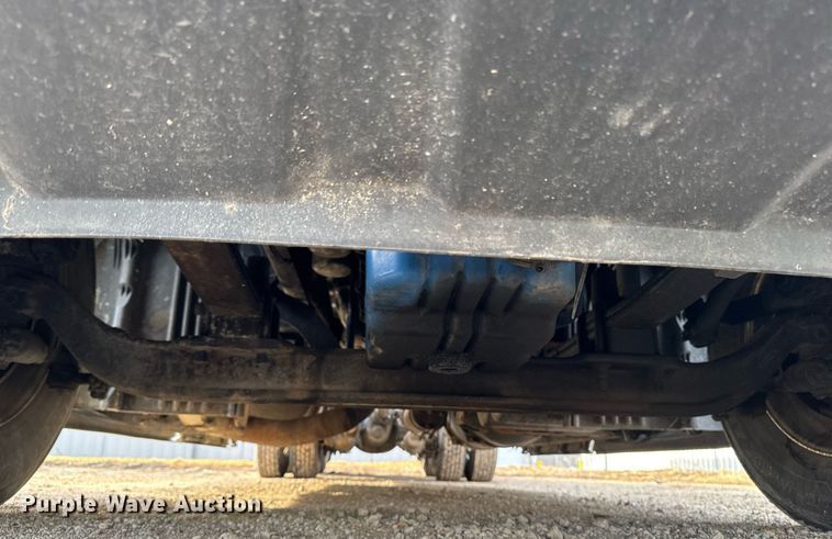 image for item EG7166 2013 Freightliner Cascadia 125 semi truck