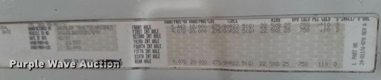 image for item EG7166 2013 Freightliner Cascadia 125 semi truck