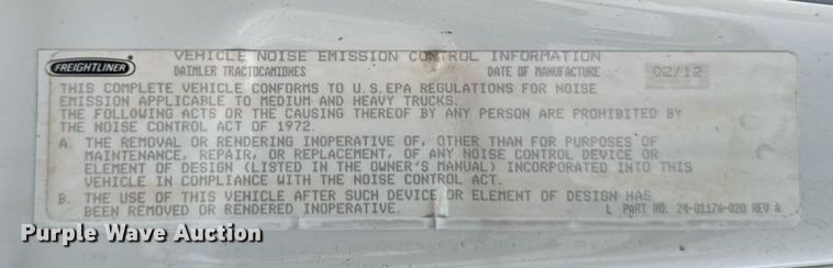 image for item EG7166 2013 Freightliner Cascadia 125 semi truck