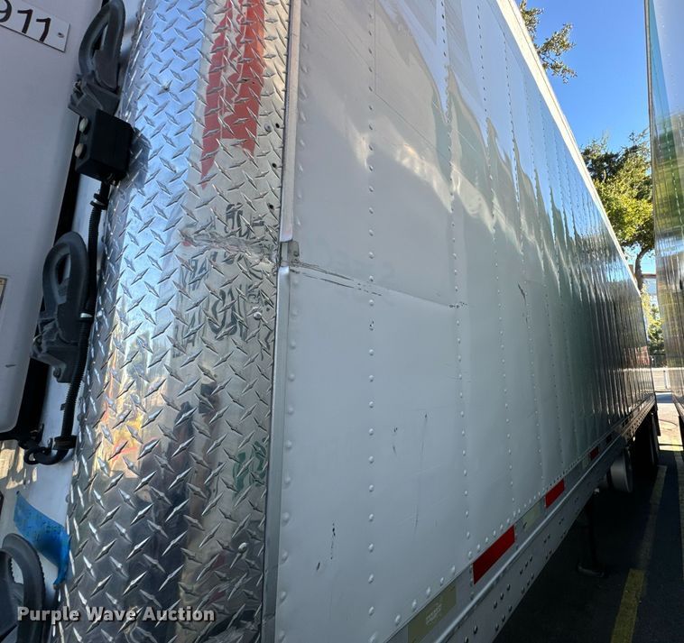 image for item EI4052 2011 Wabash refrigerated van trailer