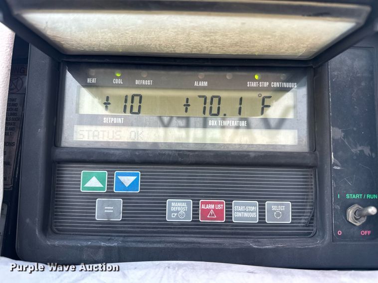 image for item EI4052 2011 Wabash refrigerated van trailer