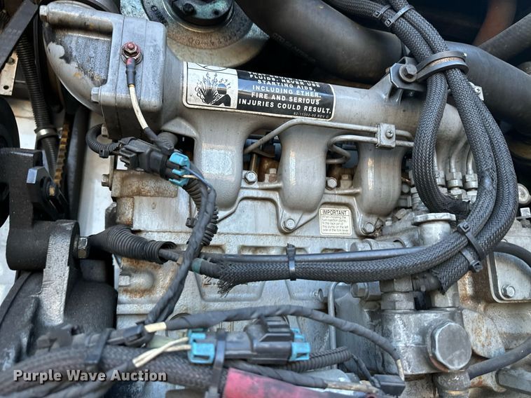 image for item EI4052 2011 Wabash refrigerated van trailer