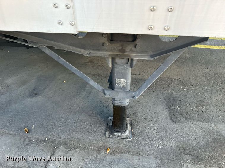 image for item EI4052 2011 Wabash refrigerated van trailer