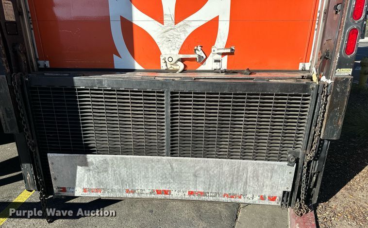 image for item EI4052 2011 Wabash refrigerated van trailer