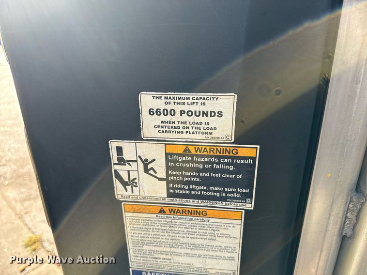 image for item EI4052 2011 Wabash refrigerated van trailer