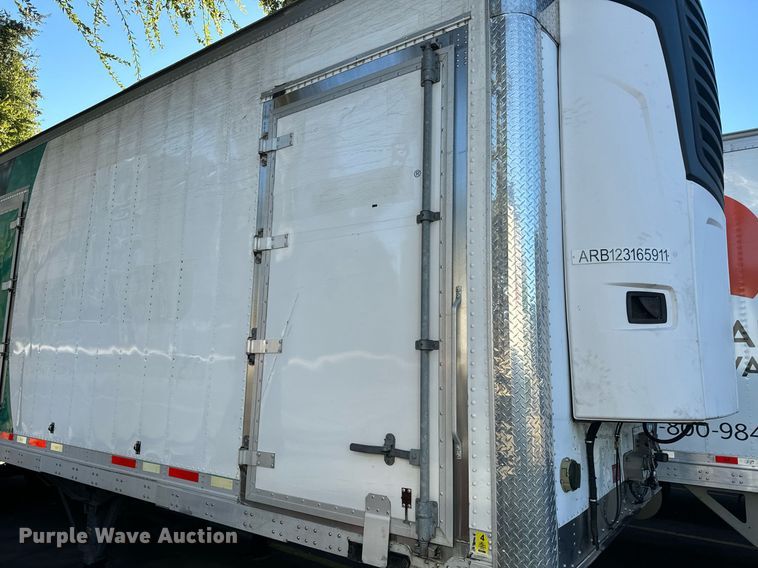 image for item EI4052 2011 Wabash refrigerated van trailer