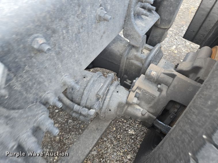 image for item EI4119 2018 Freightliner Cascadia semi truck