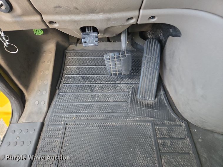 image for item EI4119 2018 Freightliner Cascadia semi truck