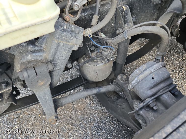 image for item EI4119 2018 Freightliner Cascadia semi truck