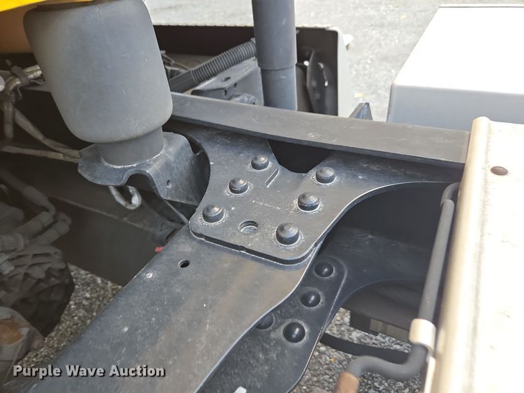 image for item EI4120 2021 Freightliner Cascadia semi truck