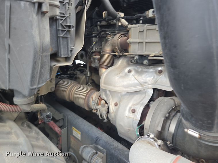 image for item EI4120 2021 Freightliner Cascadia semi truck