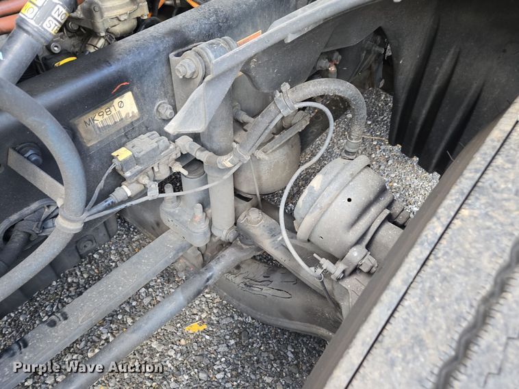 image for item EI4120 2021 Freightliner Cascadia semi truck