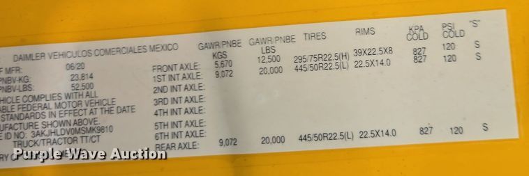 image for item EI4120 2021 Freightliner Cascadia semi truck