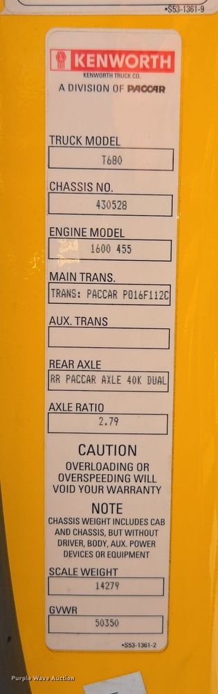 image for item EI4121 2020 Kenworth T680 semi truck